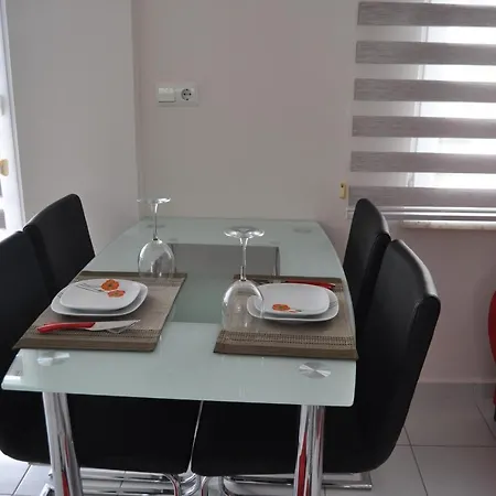 Muzkent - Extrahome Apartamento